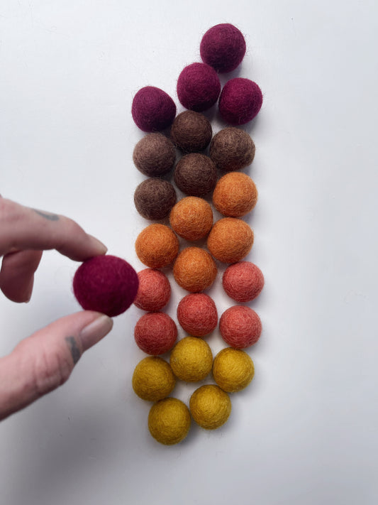 AUTUMN 1” felt balls 25 count