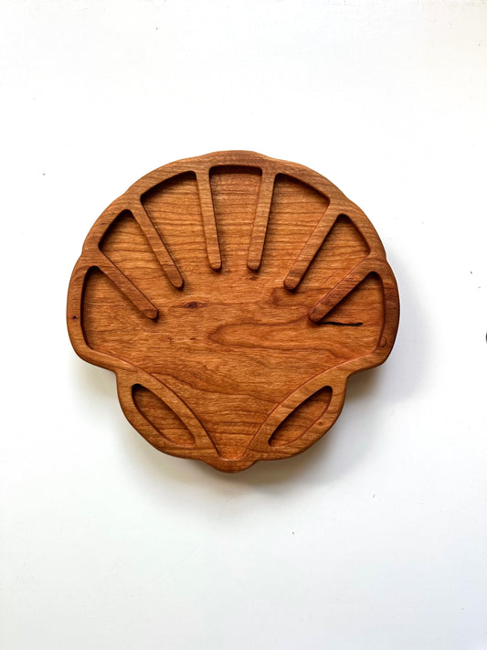 SHELL cherry wood tinker tray board